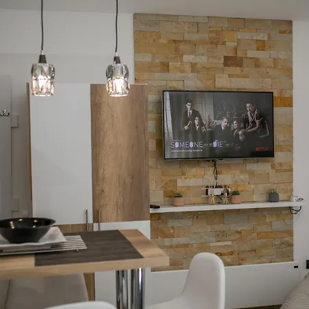 Milmari Minart S40 카파오닉